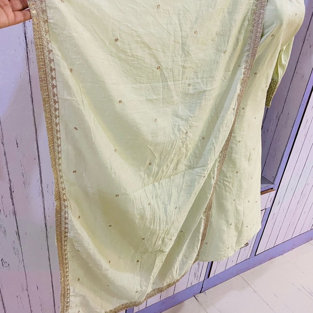 Silk stitched 3 piece suit with lining in pastel green with rose gold embroidery - Picture 8 of 11